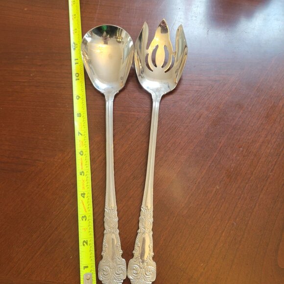 Vintage Reed & Barton Rennesaince Salad Serving Spoon & Fork Set Ornate Design - Picture 5 of 5